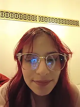 RedMeloddy online show from May 2026 11:01:04 PM