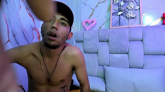 Annyeli online show from February 2025 10:09:02 AM