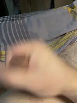 Snapshot of Gartengolem chatting on November 2025 07:24:02 PM Gartengolem online show from November 2025 07:24:02 PM