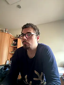 Snapshot of Gartengolem chatting on November 2025 11:25:01 AM Gartengolem online show from November 2025 11:25:01 AM