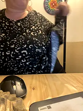 Popinasq online show from October 2025 06:34:01 AM