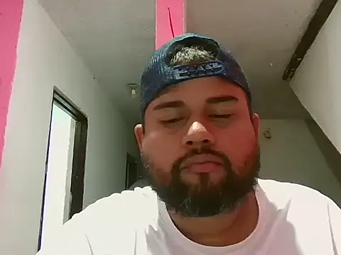 GABRIELGARCIA1313 online show from January 2026 11:14:01 PM