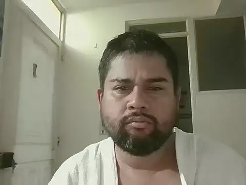 GABRIELGARCIA1313 online show from June 2026 01:28:02 AM