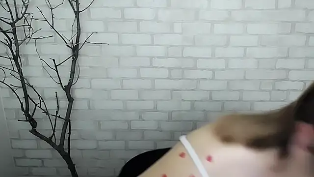 Sweet Doll Luna online show from December 2024 09:13:01 AM