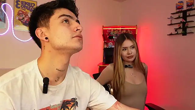 tommy and sophie online show from April 2026 06:06:01 PM