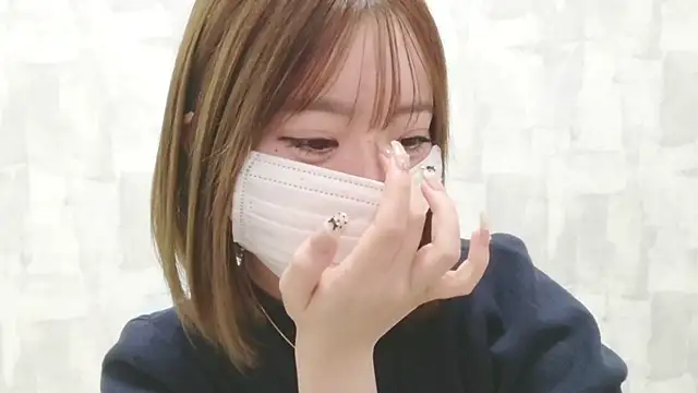 Snapshot of LOVE_MOMO_LOVE chatting on June 2026 11:08:01 AM LOVE MOMO LOVE online show from June 2026 11:08:01 AM