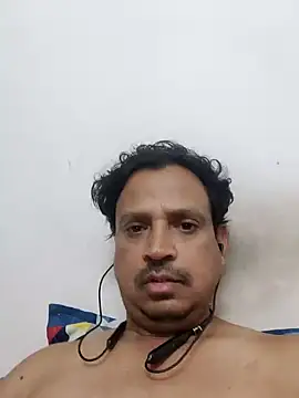 Snapshot of Raj1043 chatting on December 2024 07:15:02 PM Raj1043 online show from December 2024 07:15:02 PM