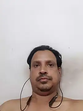 Snapshot of Raj1043 chatting on December 2024 11:30:02 AM Raj1043 online show from December 2024 11:30:02 AM