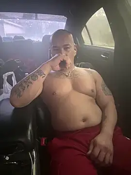 Snapshot of EatMyCake831 chatting on December 2024 05:46:01 PM EatMyCake831 online show from December 2024 05:46:01 PM