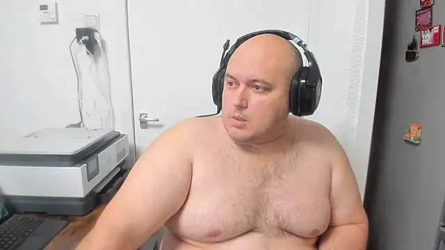 BigromeoXX online show from December 2024 06:48:01 PM