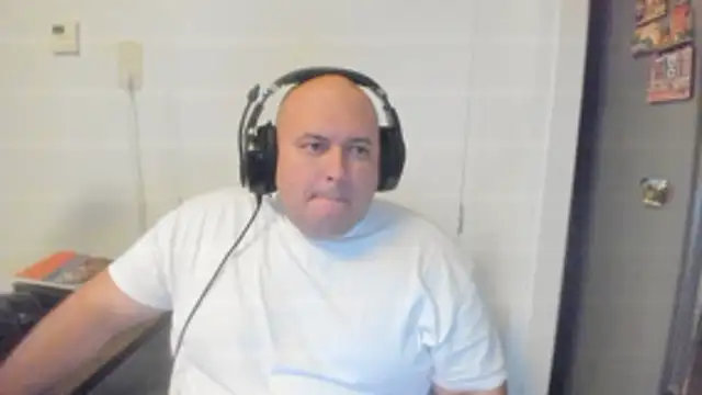 BigromeoXX online show from October 2025 06:32:01 PM