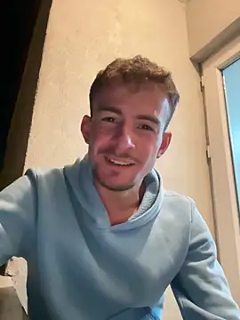 Snapshot of eddy355 chatting on October 2025 08:10:01 PM eddy355 online show from October 2025 08:10:01 PM