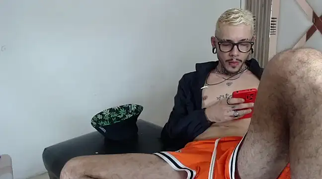 MurdockH online show from March 2025 05:33:02 AM