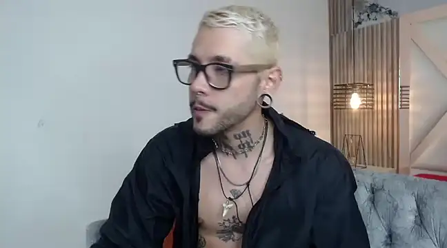 MurdockH online show from March 2025 06:26:02 AM