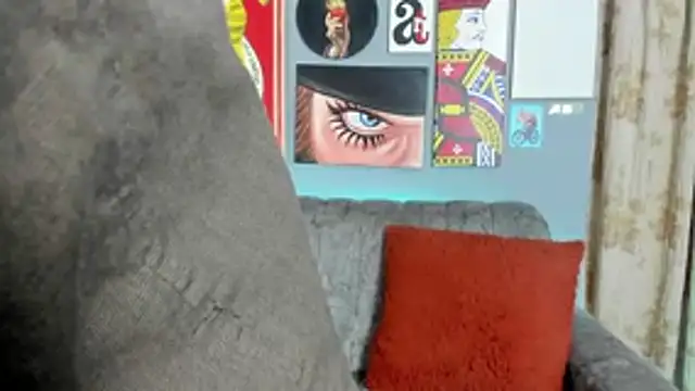 MurdockH online show from October 2025 05:41:02 AM