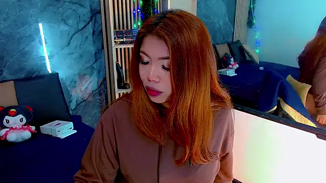 Isalombardi online show from February 2026 04:00:02 AM