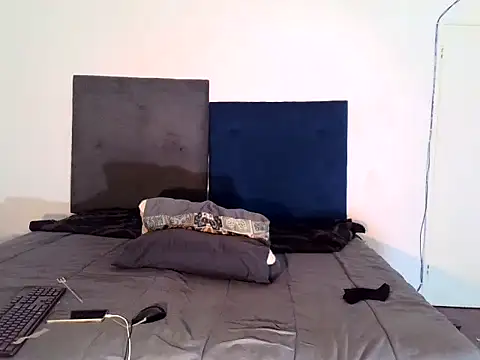 ReginaStar16 online show from February 2025 11:20:01 PM