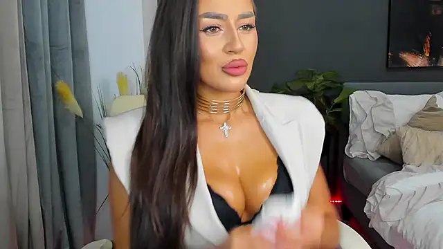 Snapshot of Sonia__Rey chatting on October 2025 10:07:01 PM Sonia Rey online show from October 2025 10:07:01 PM