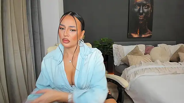 Sonia  Rey online show from January 2026 04:23:01 PM