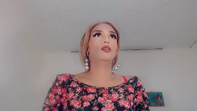 Oriana braom online show from June 2026 07:30:02 PM