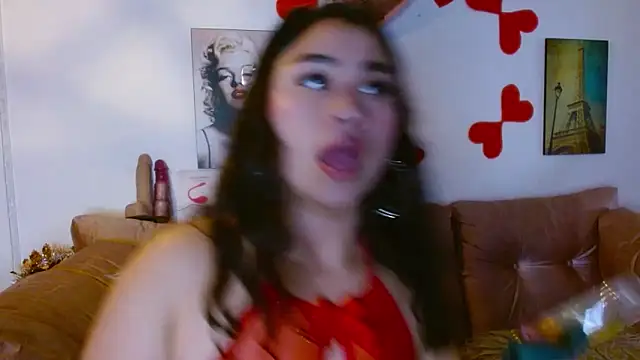 Snapshot of hinataleecs chatting on March 2025 06:14:02 AM hinataleecs online show from March 2025 06:14:02 AM