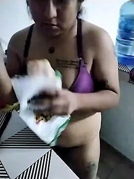 EmpaticBolillo online show from March 2026 03:36:01 AM