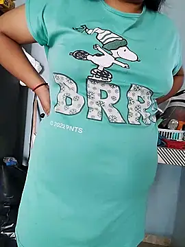 EmpaticBolillo online show from April 2026 01:29:02 PM