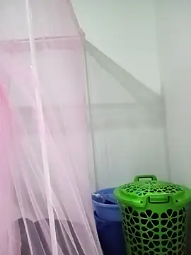 Snapshot of BriannaVincent chatting on March 2026 04:42:02 AM BriannaVincent online show from March 2026 04:42:02 AM