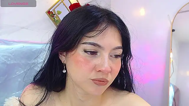 Snapshot of _Rouse_v chatting on February 2025 01:30:01 PM Rouse v online show from February 2025 01:30:01 PM