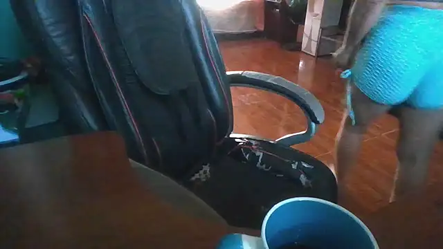 TRISH MILF online show from December 2024 10:55:02 AM