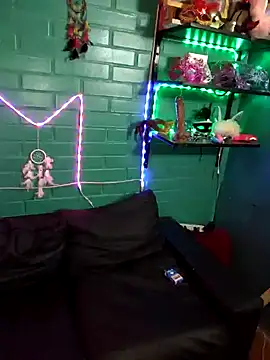 TRISH MILF online show from January 2025 01:32:01 AM