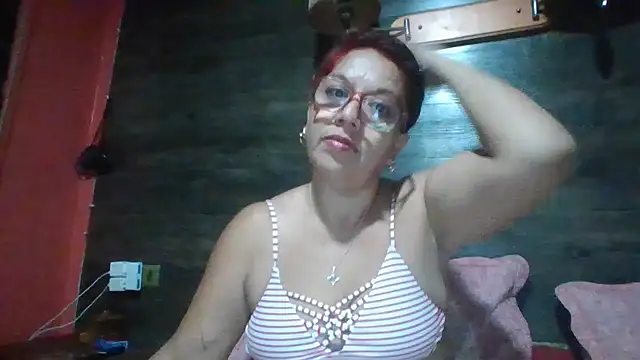 TRISH MILF online show from February 2025 09:37:01 AM