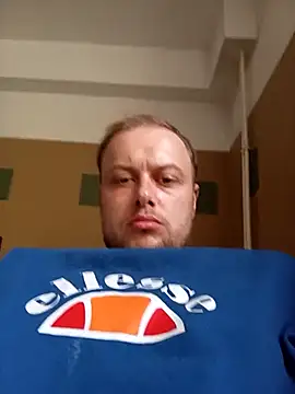 Amik97 online show from October 2025 02:07:01 PM