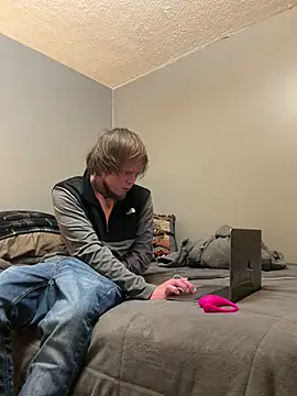 BigJohnson06 online show from December 2024 04:31:01 PM