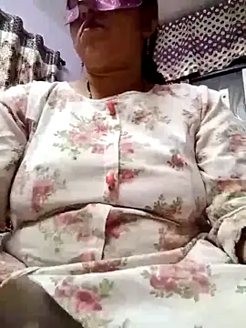 Snapshot of jiyahot1432 chatting on February 2025 09:16:02 AM jiyahot1432 online show from February 2025 09:16:02 AM