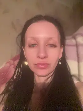 Starry Siren online show from April 2026 06:35:01 PM