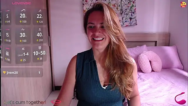 Snapshot of ParisW chatting on September 2025 04:28:02 PM ParisW online show from September 2025 04:28:02 PM