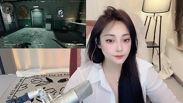 Snapshot of Daisy-77 chatting on May 2026 12:34:02 PM Daisy-77 online show from May 2026 12:34:02 PM