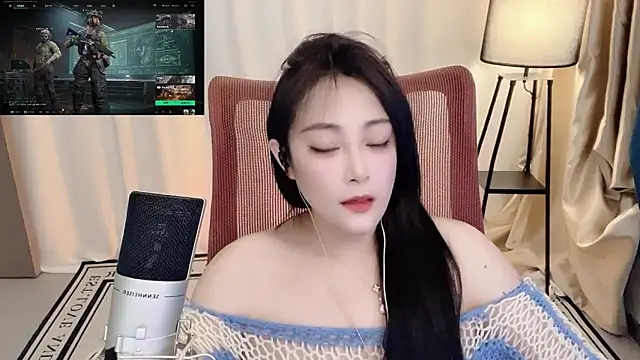 Snapshot of Daisy-77 chatting on June 2026 02:08:02 PM Daisy-77 online show from June 2026 02:08:02 PM