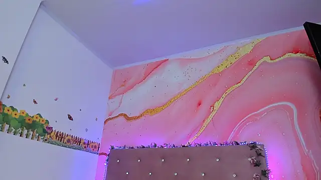 Daisy  rose online show from January 2025 11:11:02 AM