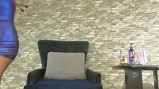 alondrabigtits online show from November 2025 11:03:02 AM