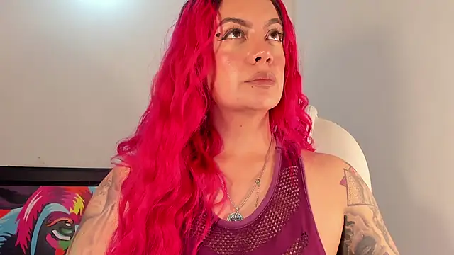 Snapshot of AZULAEVANSS chatting on December 2024 02:39:01 PM AZULAEVANSS online show from December 2024 02:39:01 PM