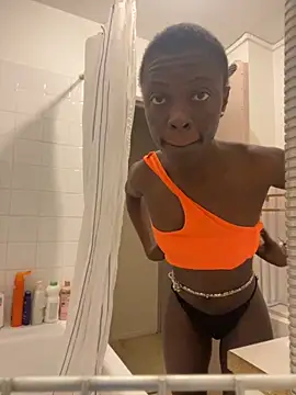 pupine35 online show from November 2025 12:59:03 PM