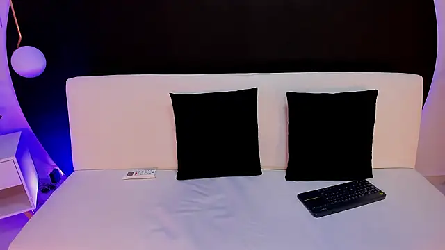 Ada Monroe10 online show from February 2026 02:24:02 PM