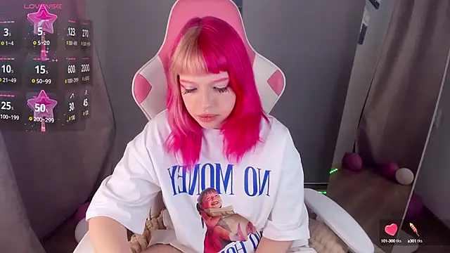 Snapshot of MonikaMayson chatting on March 2025 11:56:01 PM MonikaMayson online show from March 2025 11:56:01 PM