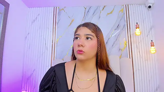 tifanyhills  online show from April 2026 08:04:01 PM