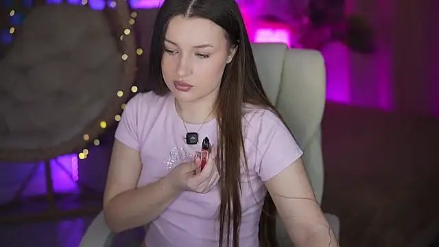 OneLaya online show from April 2026 06:14:01 AM