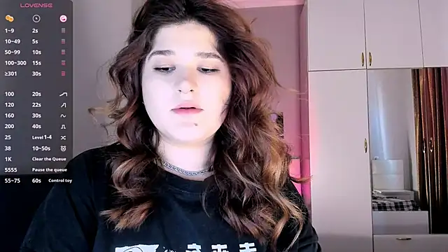 July Slowdive online show from February 2025 12:05:02 PM