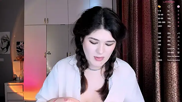 July Slowdive online show from March 2025 10:39:02 AM