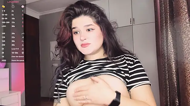 July Slowdive online show from October 2025 06:26:01 AM